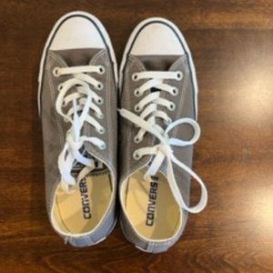 Converse Chuck Taylor All Star Sneaker - Women's Size 8.5